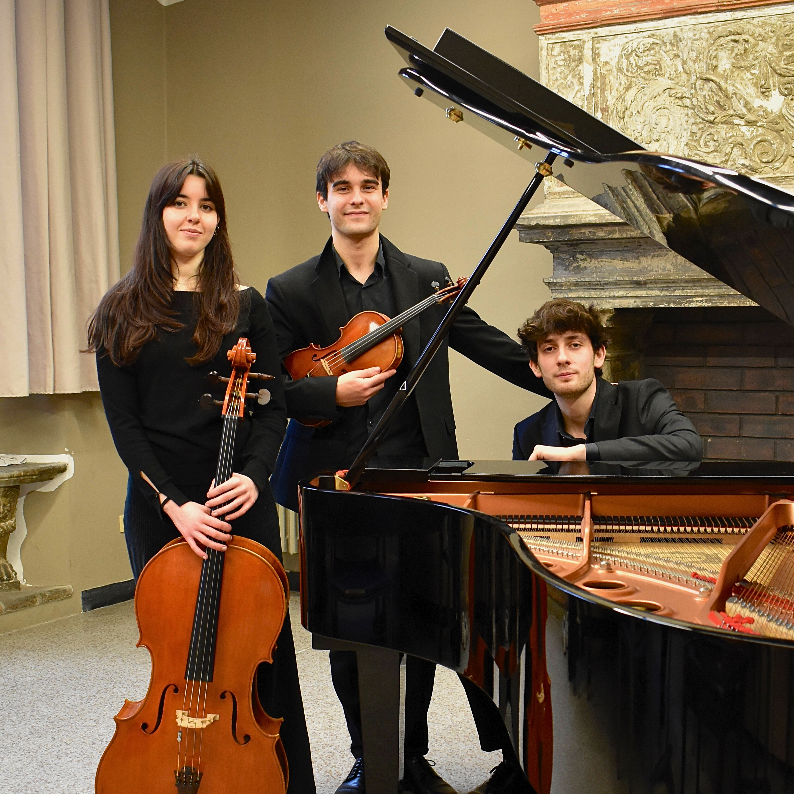 Trio Clelia - Matilda Sasselli, Alessio Santagata e Federico Marcucci